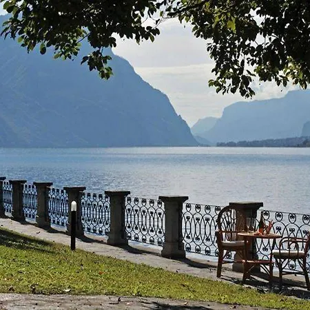 Lovely * Como